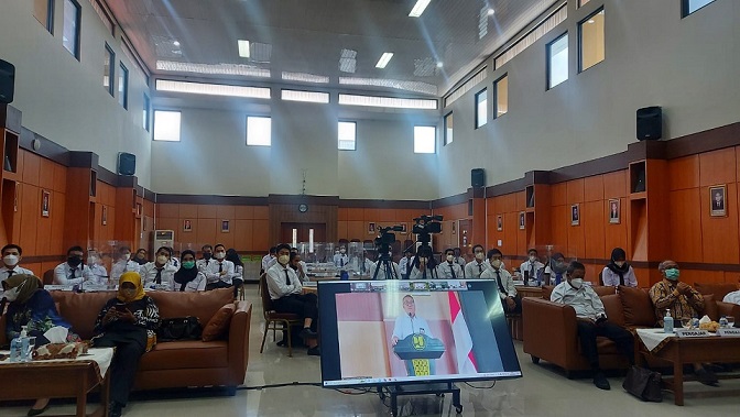  saat membuka Pelatihan Dasar CPNS Kementerian PUPR Batch I secara resmi