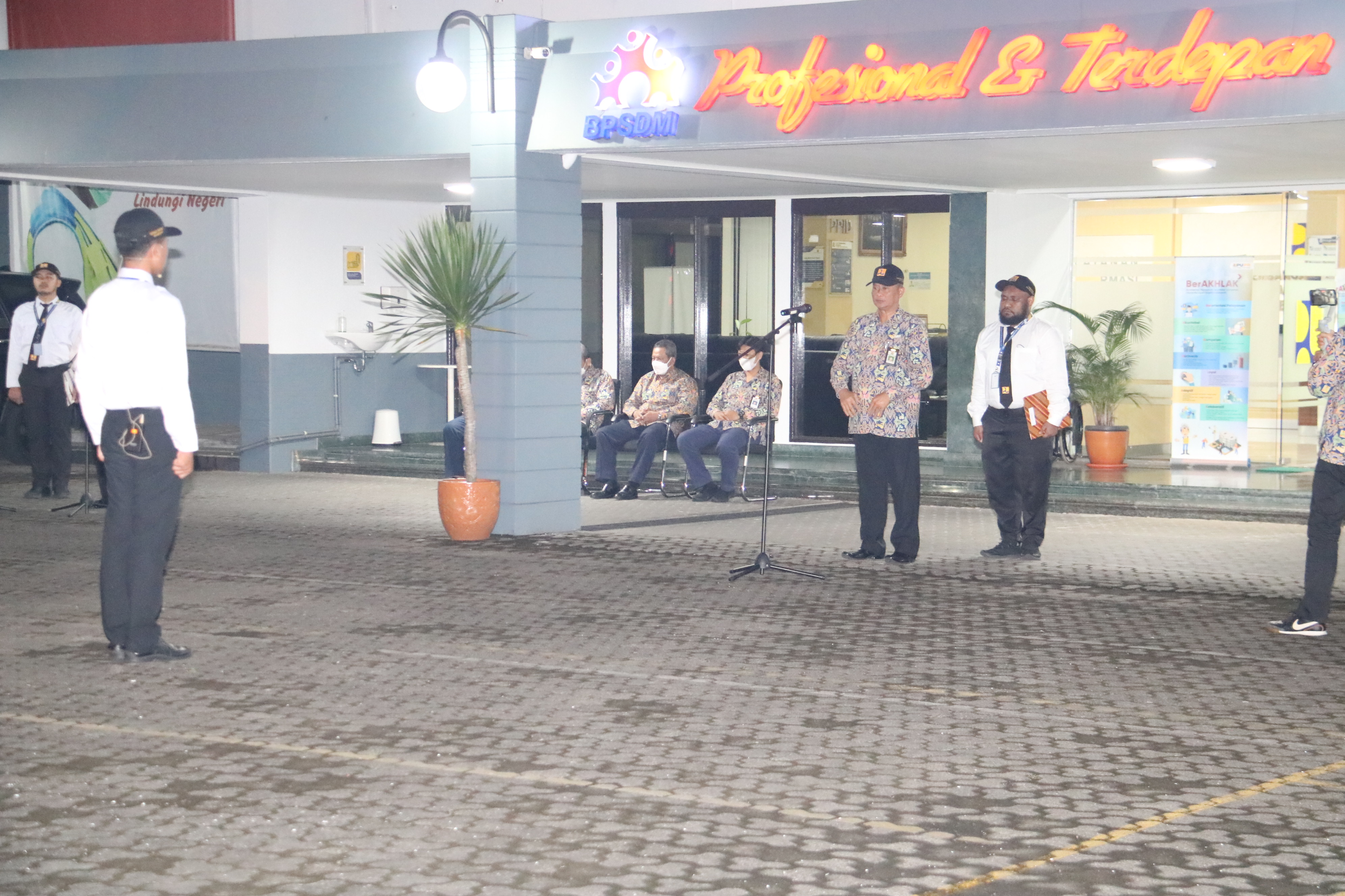 Sambutan Pembuka dari Kepala Balai Pengembangan Kompetensi Wilayah IV Jakarta Suadi 
