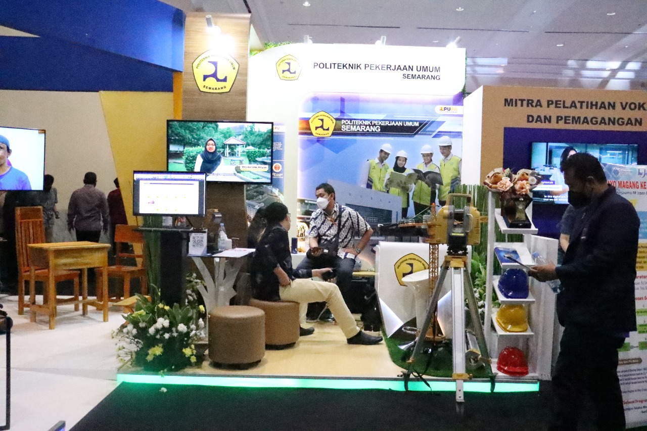 Booth Politeknik PU