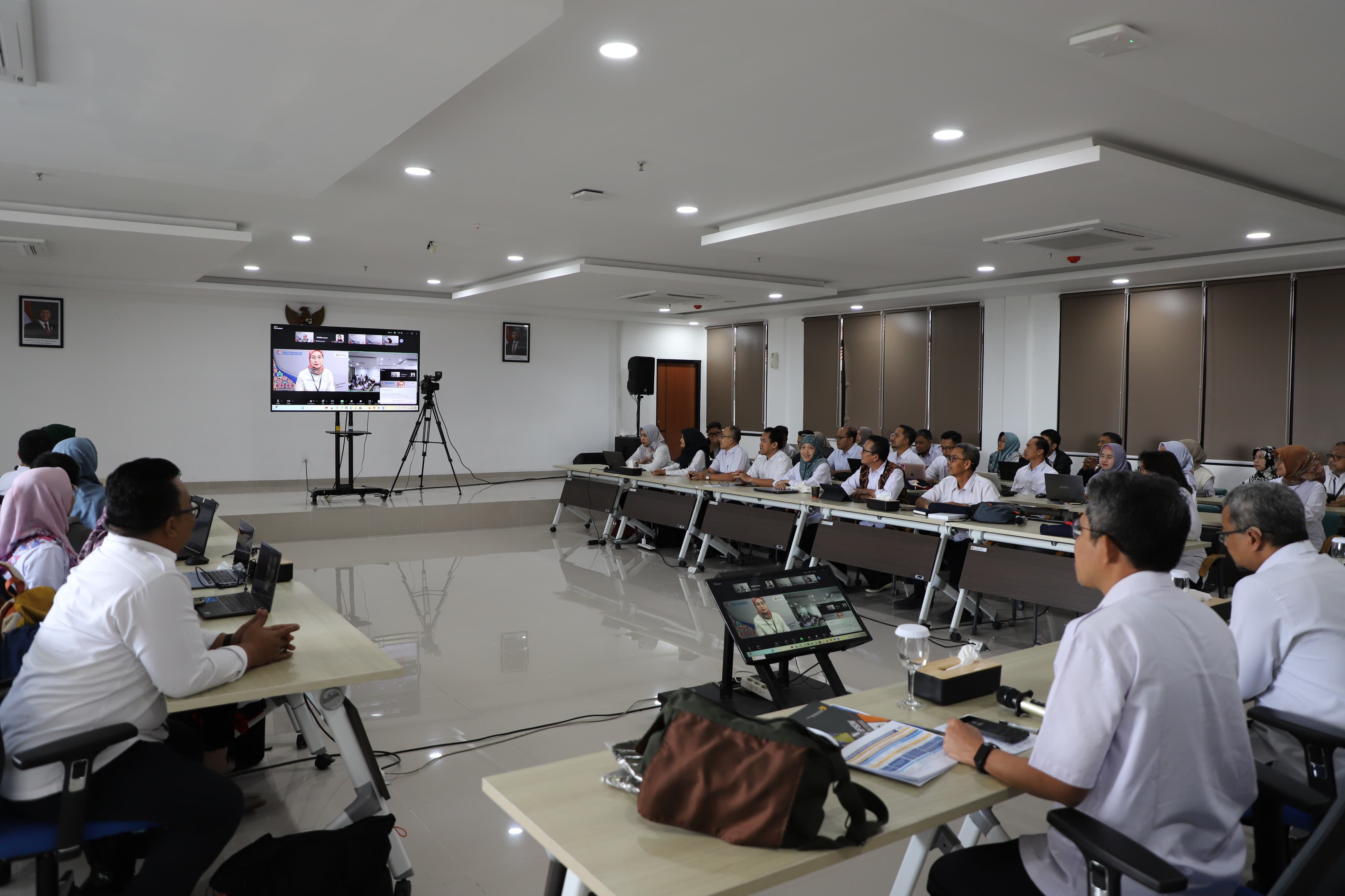 Kegiatan Memperkuat Program dan SDM oleh Sekretariat  BPSDM